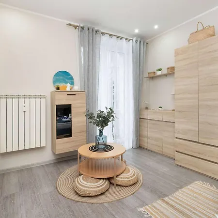 Przytulne Dla 3 Osob W Sercu Gdyni By Renters Apartment Gdynia